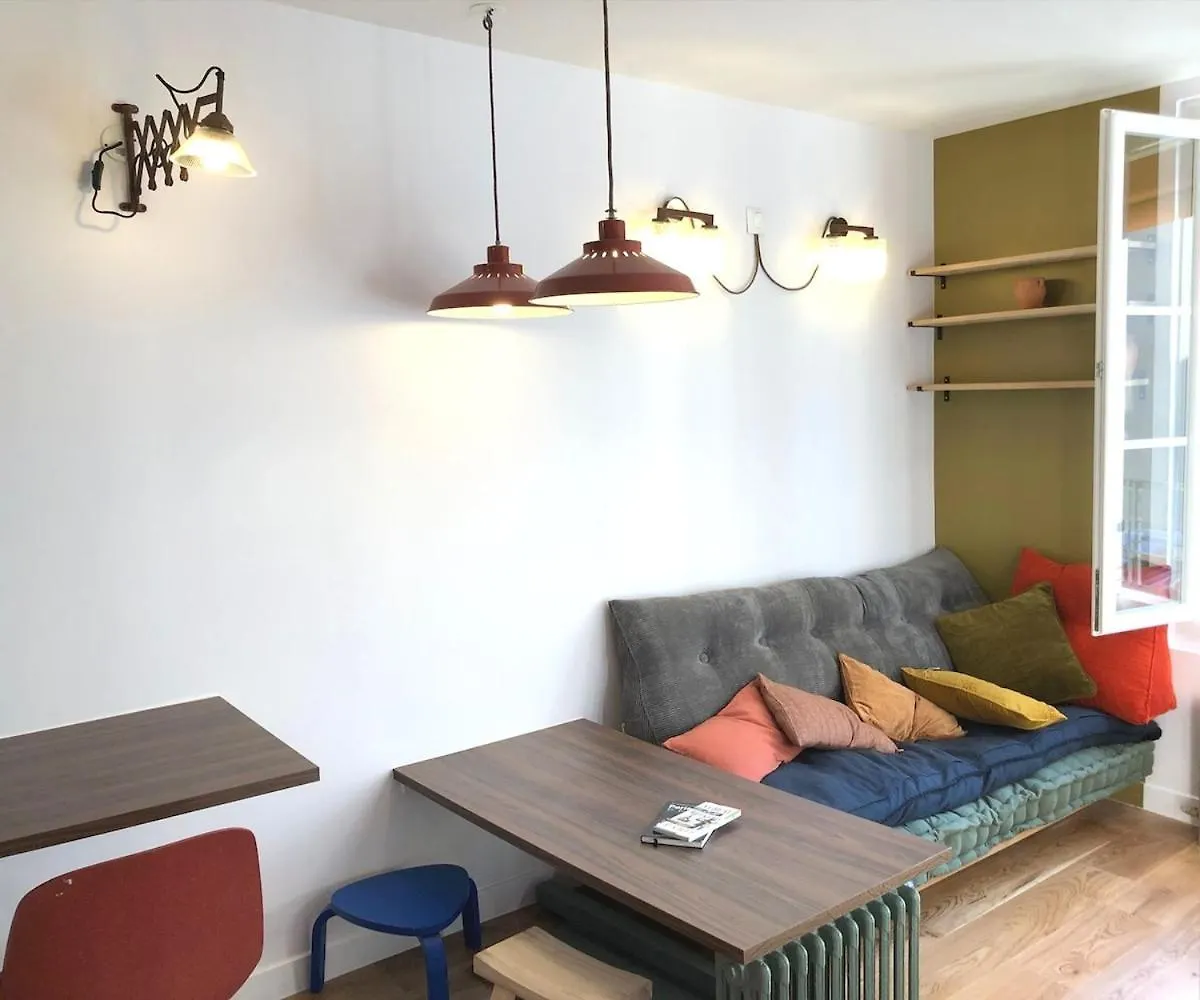 Design Suite In Really Central Of Párizs Franciaország